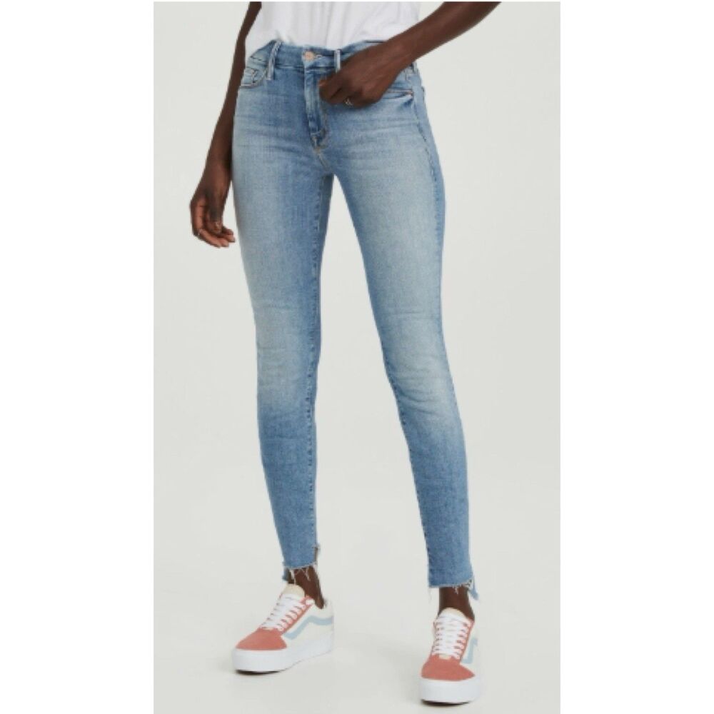 Mother Jeans Size 25 Denim Looker Two Step Ankle Fray in Kiss And Make Up‎ $238